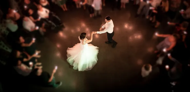 เคล็ดลับเลือกเพลง First Dance ให้ปังพร้อมจังหวะเต้นรำที่ใช่สำหรับบุคลิกของคุณ