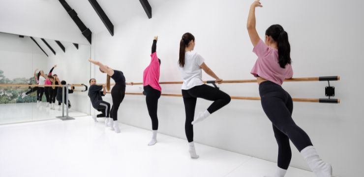 เต้นบำบัด (Dance Therapy) ศิลปะแห่งการเยียวยาจิตใจด้วยการเคลื่อนไหว