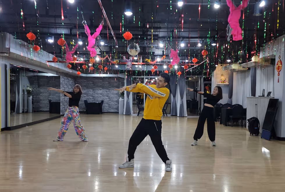 "อายุเท่าไรถึงเริ่มเต้นได้?" คำถามยอดฮิตที่คำตอบจะทำให้คุณยิ้มได้